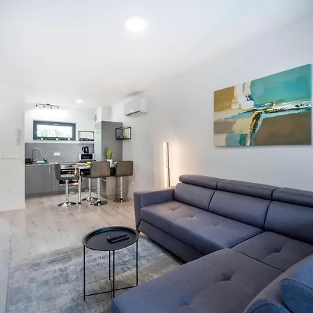 Casa Romana By Bltn شقة شيوفوك